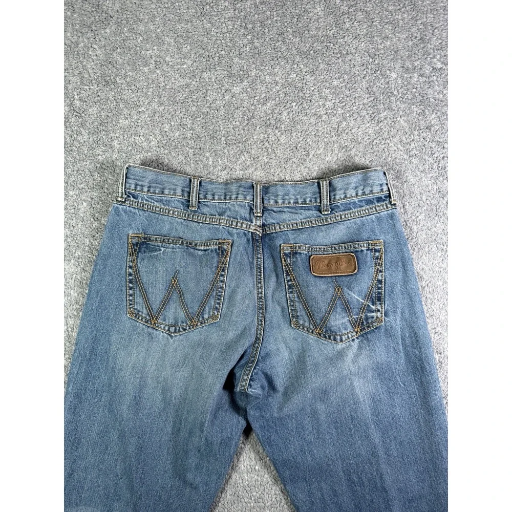 Wrangler relaxed fit